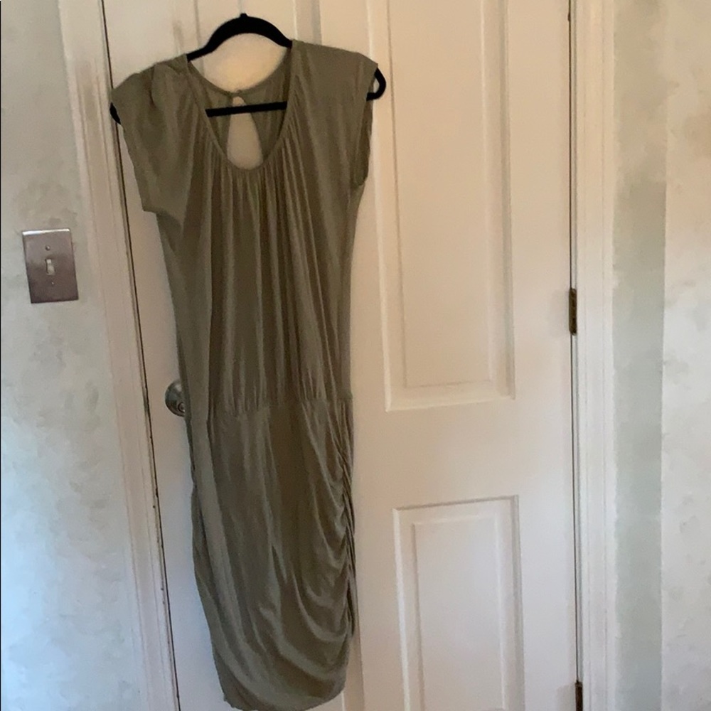 Dress never worn